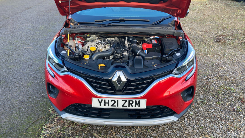 Renault Captur 1.3 TCE 140 Iconic 5dr Petrol Hatchback